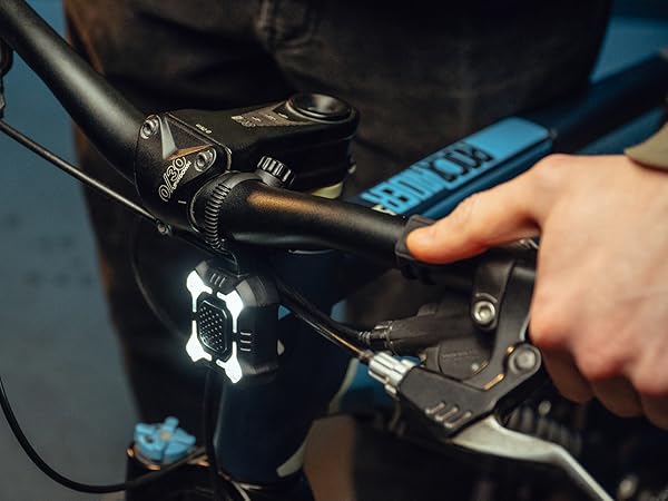 instant control ziren-v2 bike light and horn