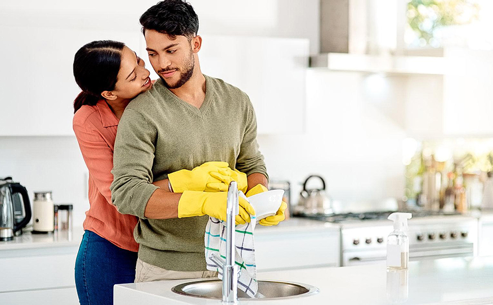 household cleaning gloves