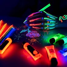 body paint, uv paint, fluorescent paint, blacklight paint, face painting with blacklight