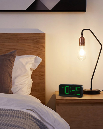 battery clocks small