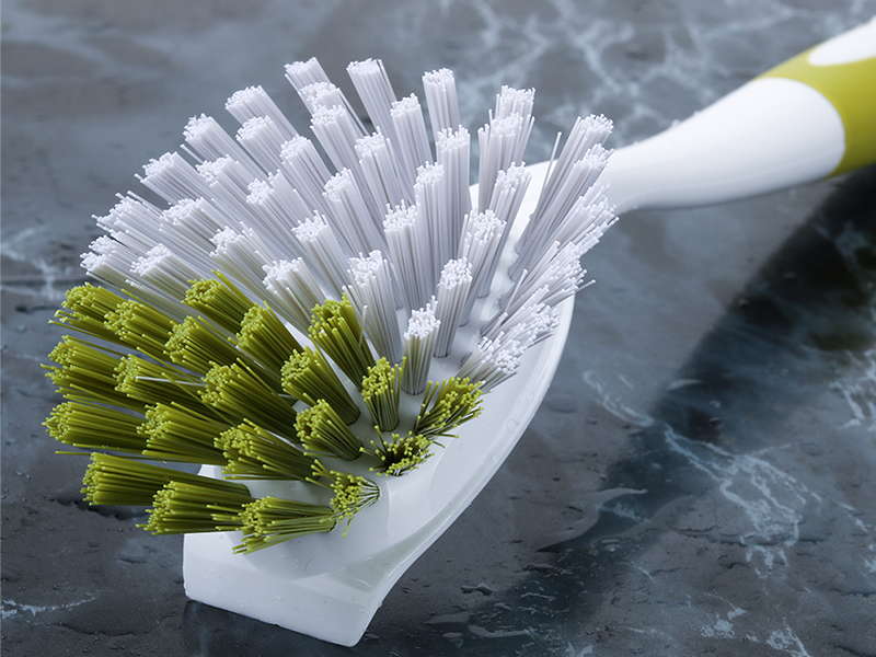 dish brush