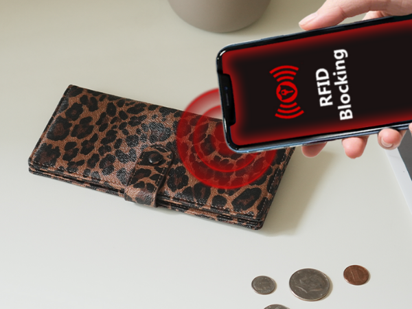 wallet for women