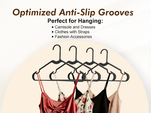 Plastic clothes Hangers