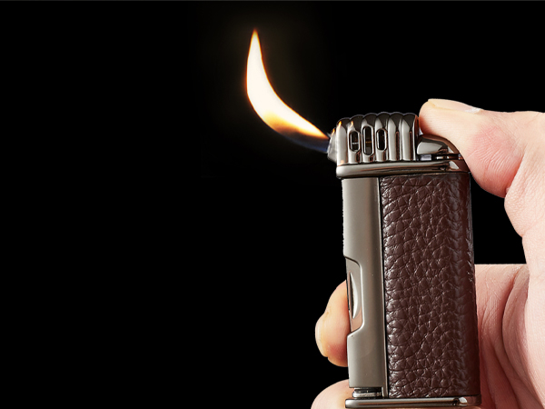 90°angled flame pipe lighter