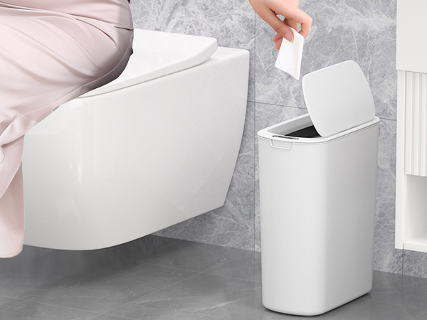 trash can with lid