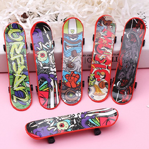 4.Skateboard Finger Toys