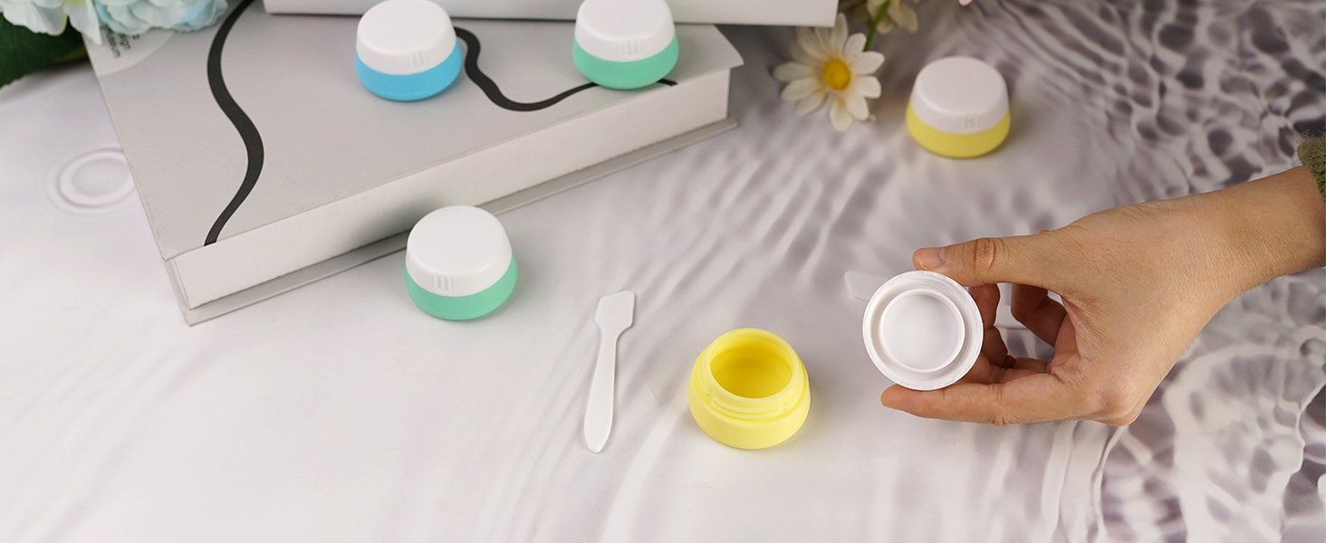 travel containers