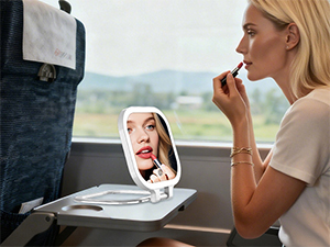 Travel mirror