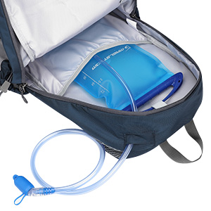 water bladder pocket