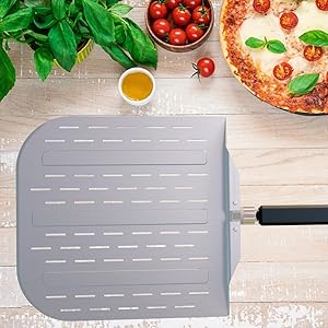 Pizza peel foldable and lockable easy storage compact design