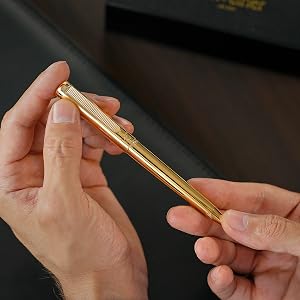 Scriveiner Luxury gold pen