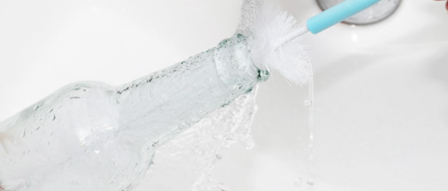 OUTXE Multifunctional bottle brush