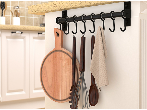 Kitchen utensil rack