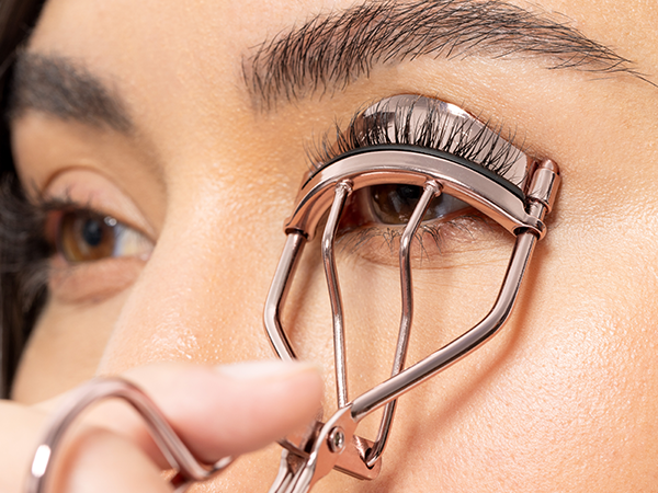 WNW Eyelash Curler