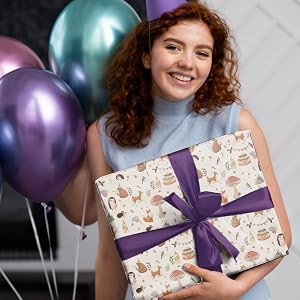 Animal Friends Gift Wrap