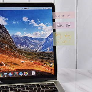 Clear sticky notes suitable for reading?studying? home?office?school