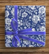 ZINTBIAL Floral Wrapping Paper for Women, Girls - Vintage Gift Wrap With Blue Flowers and Plants ...