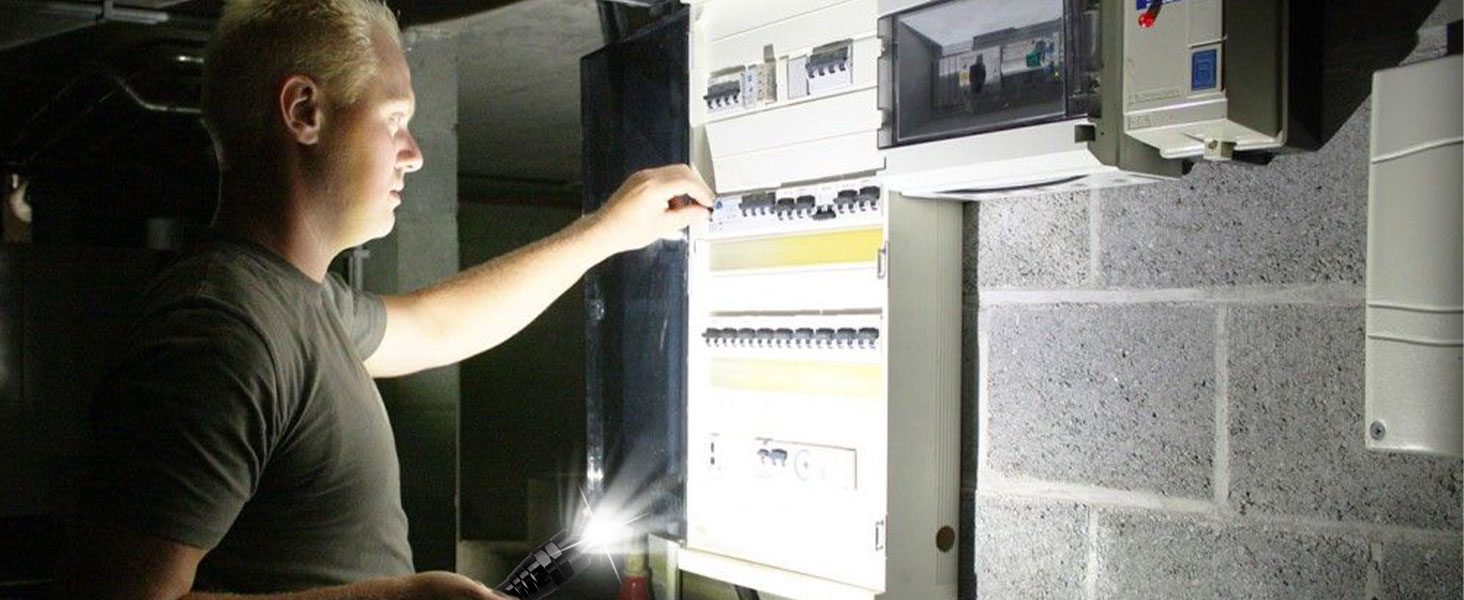 magnetic pickup tool