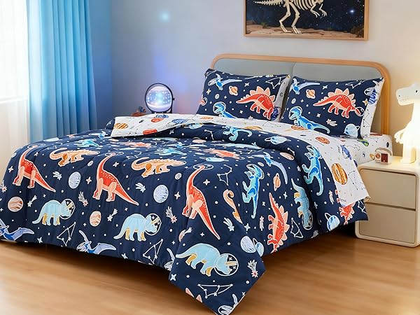 Dinosaur Comforter Set