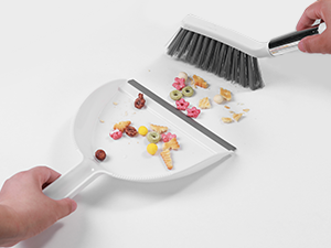 Broom and Dustpan Set
