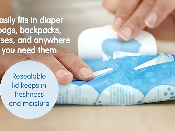 Resealable lid keeps in freshness and moisure