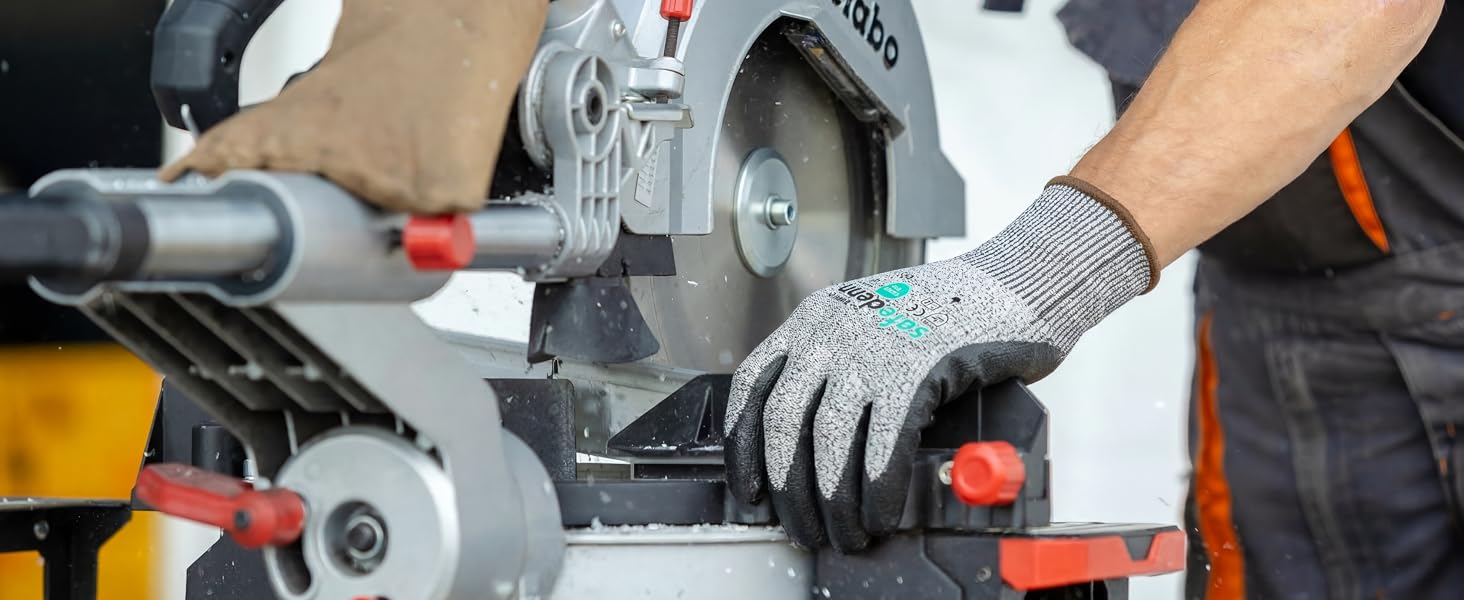 Safedenn cut-resistant work gloves demonstrating maximum hand protection against a sharp knife.