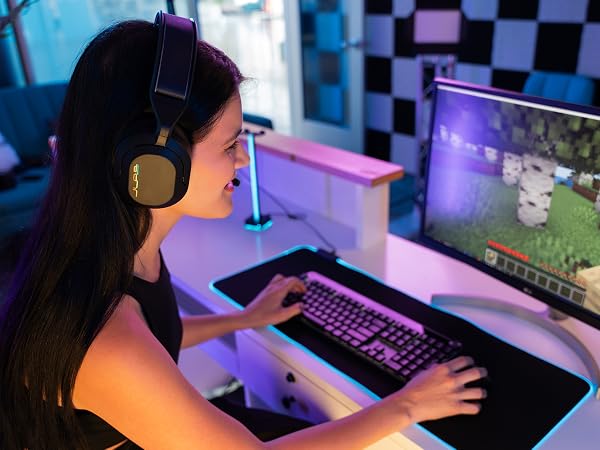 Gaming on with the nightfall wireless headset