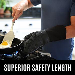 oven mitts
