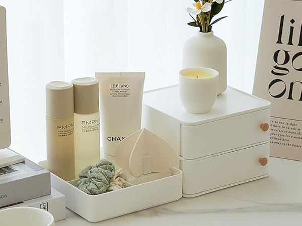 makeup orgnaizers