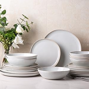 dinnerware sets