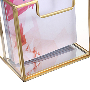 Brochure Holder07
