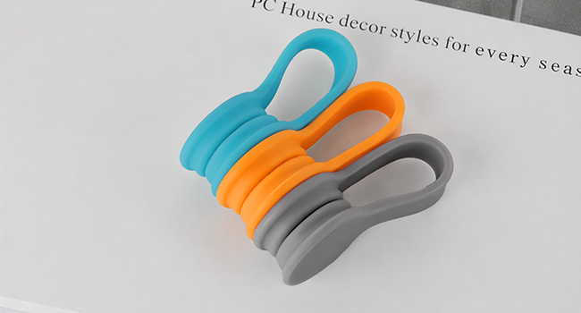 magnetic cord holder
