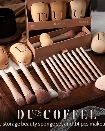 Silicone beauty sponge set with 14 pieces. Various shapes and sizes of beige sponges and applicators arranged on a wooden surface with text 'PL COFFEE'.