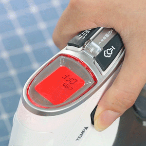 BEAUTURAL STEAM IRON