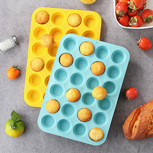 mini muffin pan