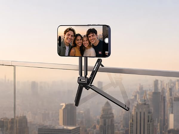 Hangable Phone Holder
