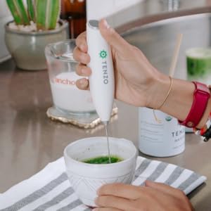 How to use a Bamboo Matcha Whisk