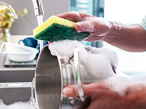 Safe on non-coated cookware