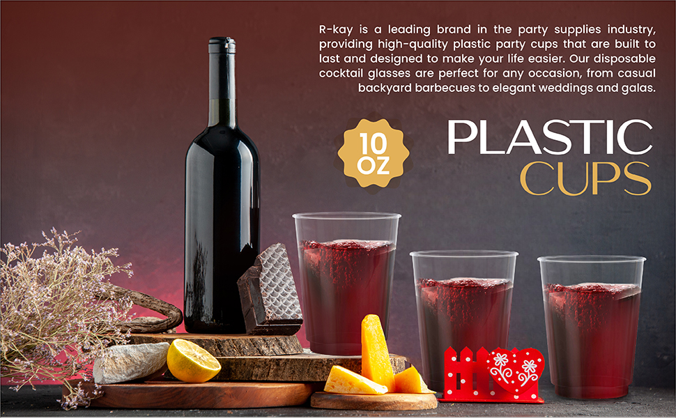 clear plastic cups