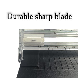 Paper cutter