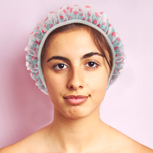 esigned with strechable elastic band makes the shower cap fit most head sizes and keeps the cap