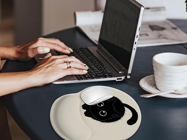 mouse pad with wrist rest