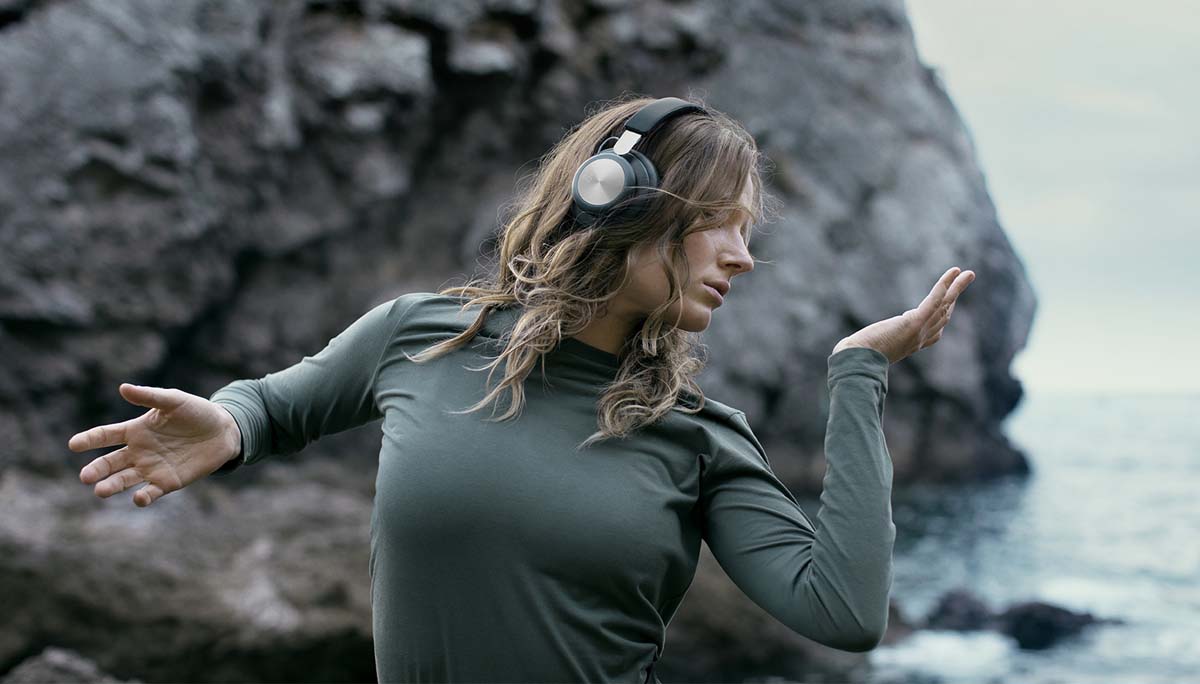 BEOPLAY H4 
