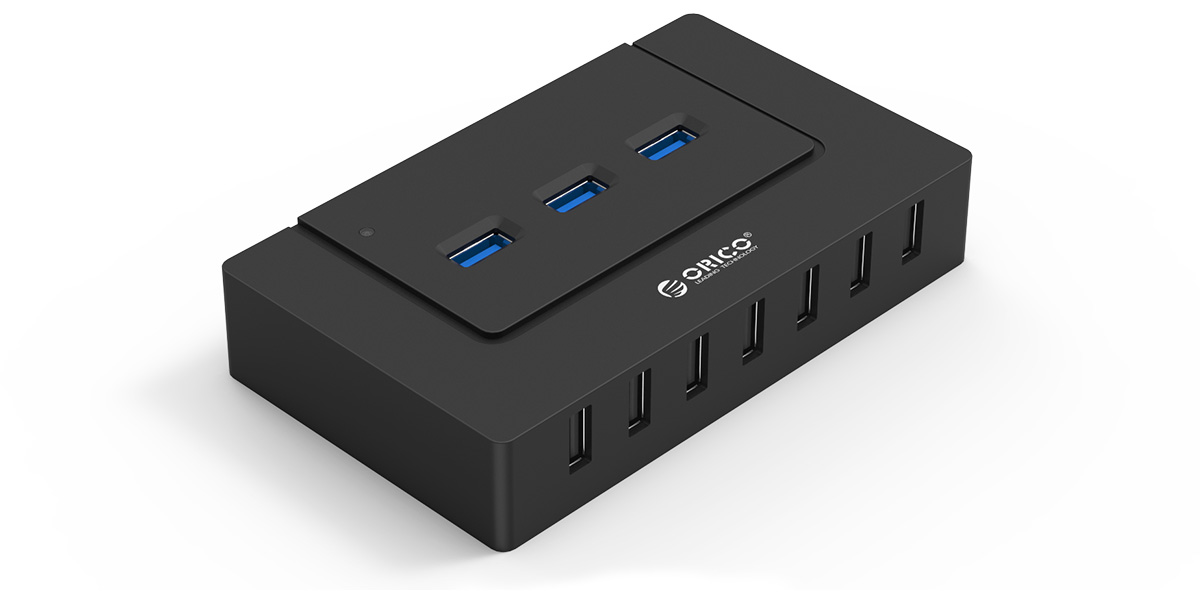 Orico USB Hub angled down to the right