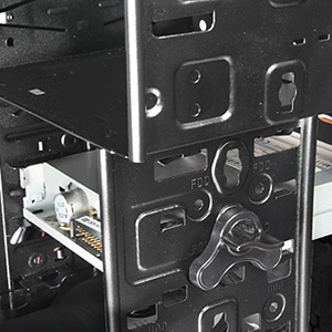 Tool-free for mounting floppy
