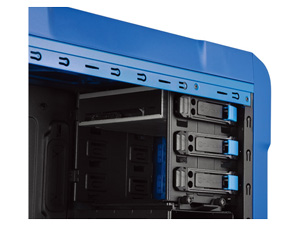 NeweggBusiness - Thermaltake Chaser A31 VP300A5W2N Blue SECC