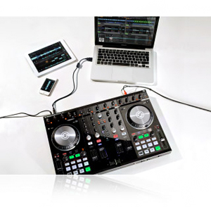 Traktor Kontrol S4