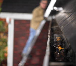 iRobot Looj 330 Gutter 