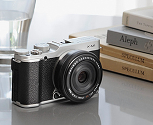 FUJIFILM X-M1