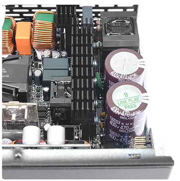 High Quality Japanese Capacitors in the TOUGHPOWER iRGB PLUS Power Supply